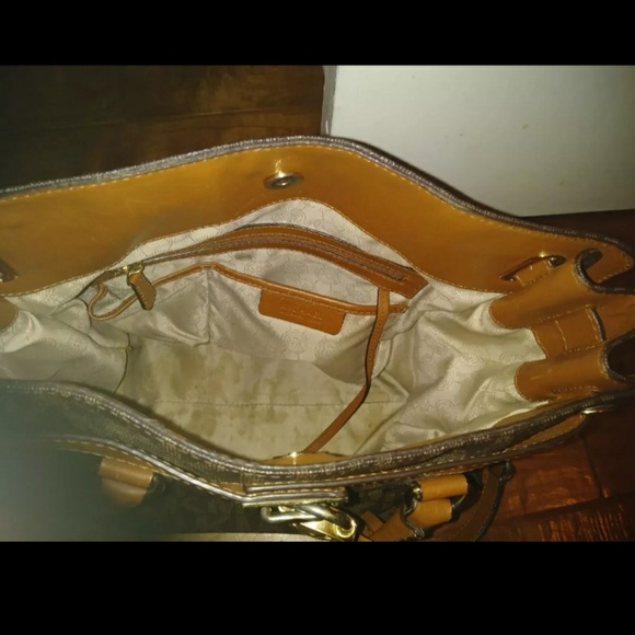 Michael Kors - Picture 4 of 5